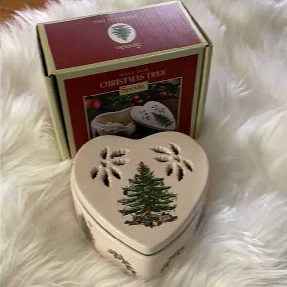 Spode Heart Shaped Box - Picture 1 of 4